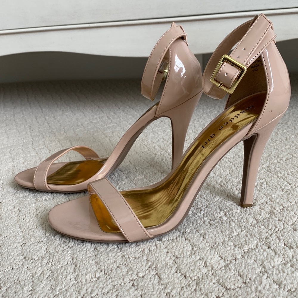 Nude blush colored heels, Steve Madden, size 9